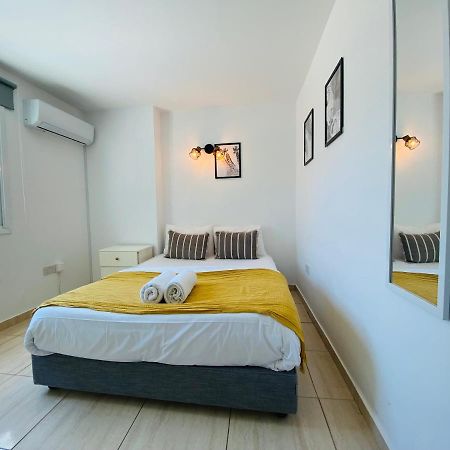 Serena'S 2-Br Apartment In Larnaca Ngoại thất bức ảnh