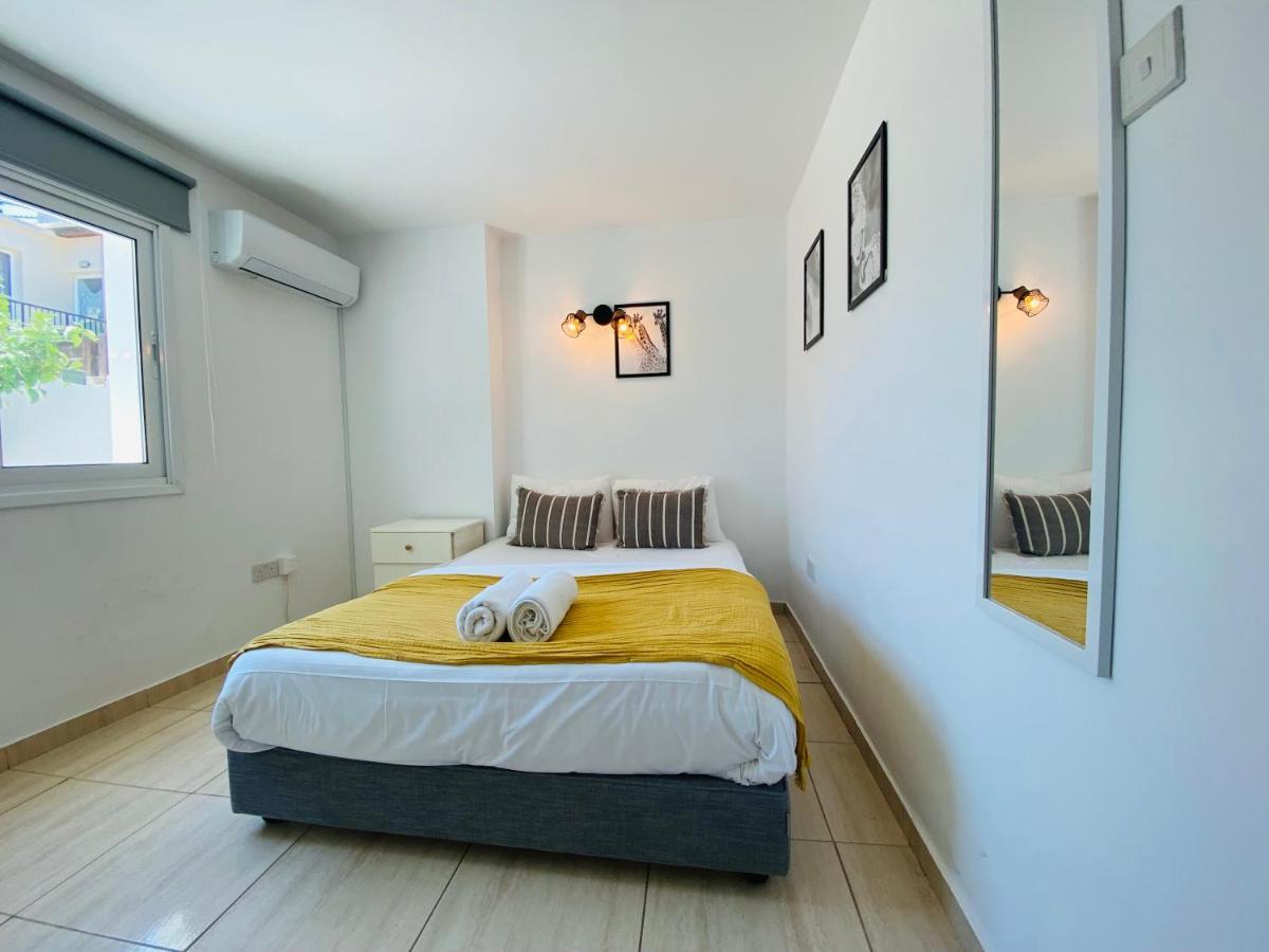 Serena'S 2-Br Apartment In Larnaca Ngoại thất bức ảnh