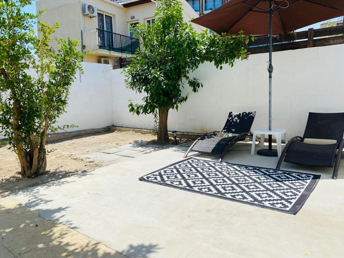 Serena'S 2-Br Apartment In Larnaca Ngoại thất bức ảnh