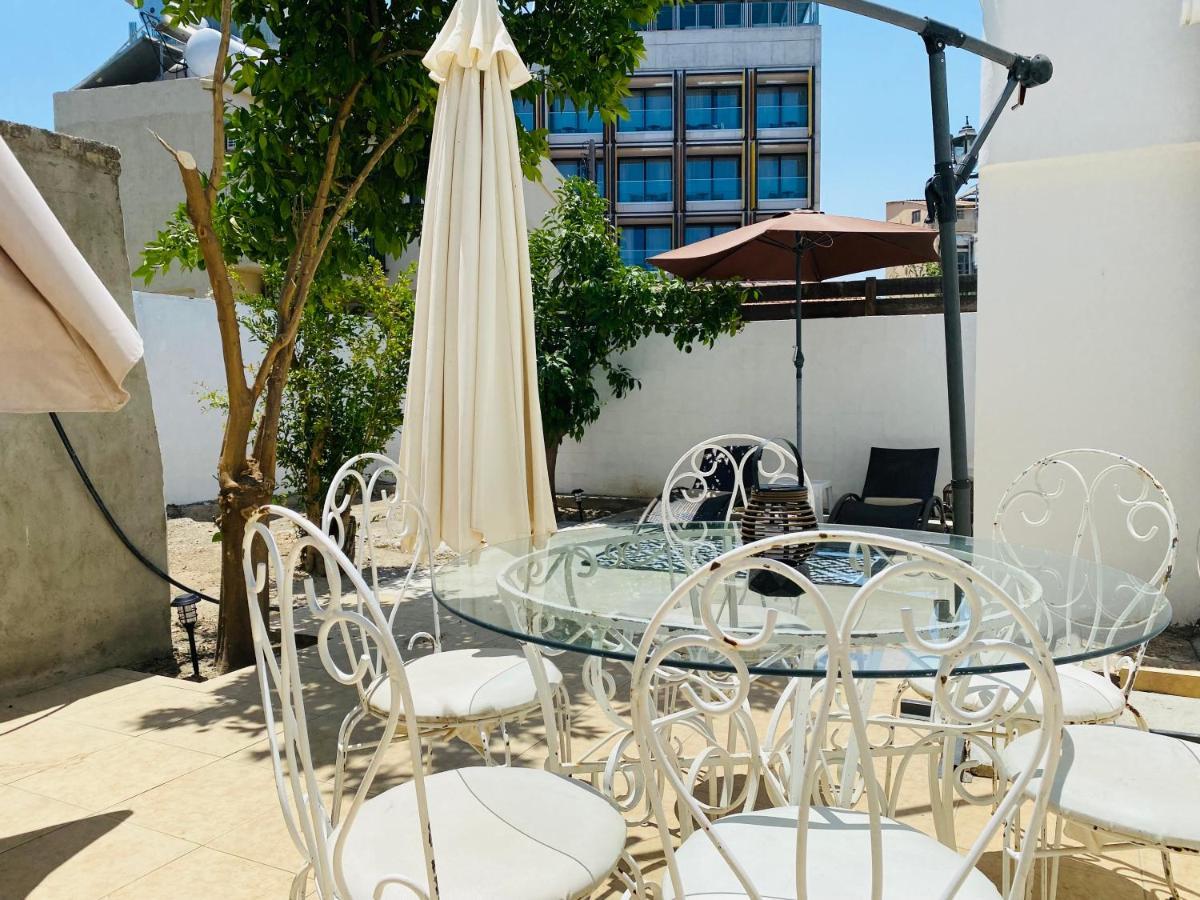 Serena'S 2-Br Apartment In Larnaca Ngoại thất bức ảnh