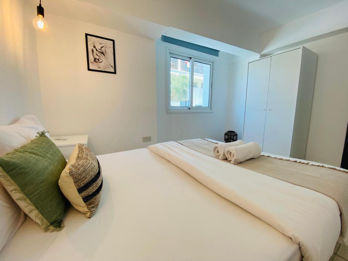Serena'S 2-Br Apartment In Larnaca Ngoại thất bức ảnh